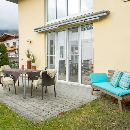 Zillertal Apartmanhotel 4*