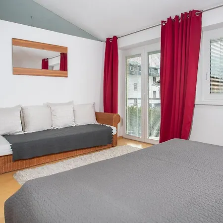 Apartmanhotel Zillertal 4*