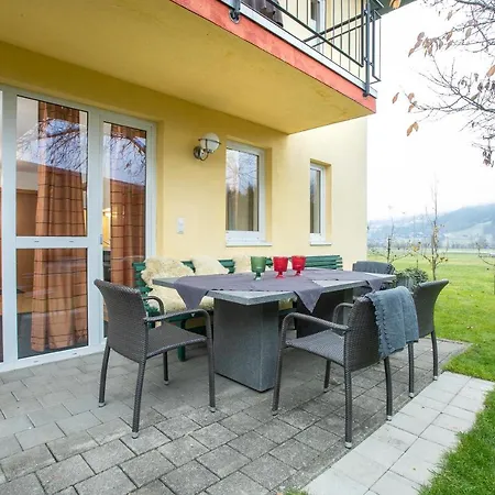 Aparthotel Zillertal Fuegen
